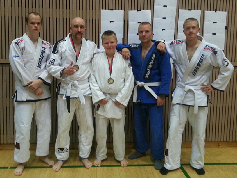 naamalukko2012pieni
